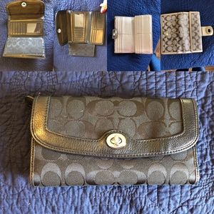 Coach wallet